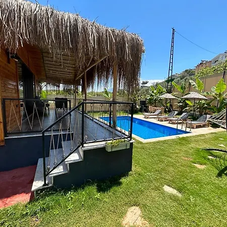 Fethiyede Jakuzili, Ozel Havuzlu 2+1villa Bananas Villa Fethiye